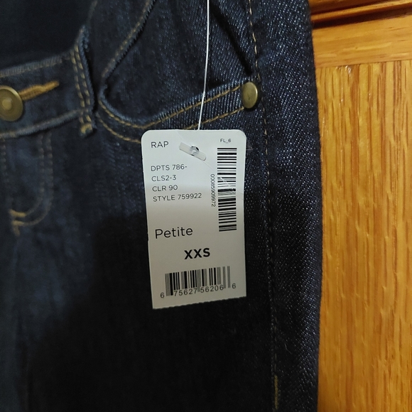Thyme maternity jeans size petite xxs  color blue - Picture 4 of 4